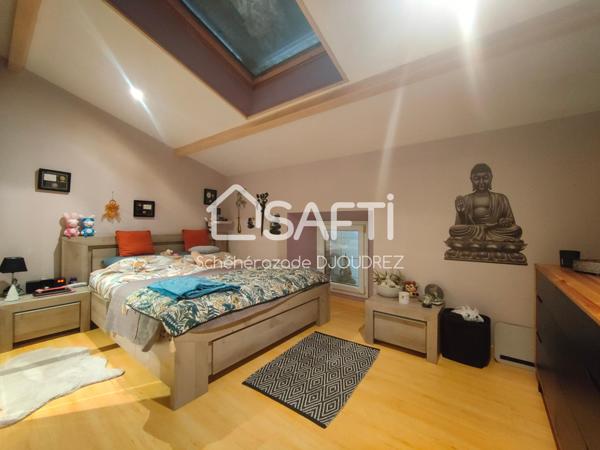 MAISON DE 125M² - 5 PIECES - DOUBLE GARAGE - TERRAIN