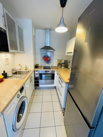 Appartement T2 en dernier étage avec grande terrasse – Marseille 13014