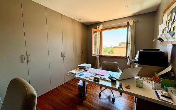 Maison à vendre    4 pièces • 132 m2 Frontignan