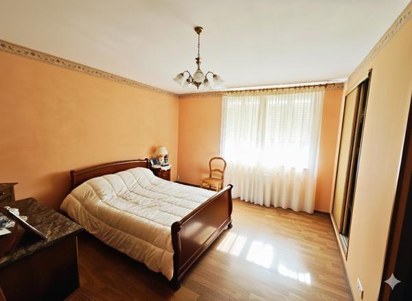 Maison de village avec du potentiel garage, dépendance et jardin  Villepinte (11150)