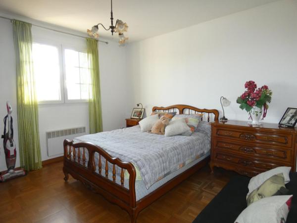 Villa R+1 d'environ 145 m² sur terrain 1190 m²