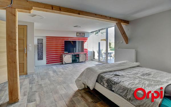 Maison à vendre    7 pièces •  Bourgoin-Jallieu