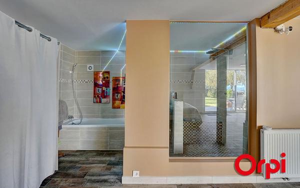 Maison à vendre    7 pièces •  Bourgoin-Jallieu