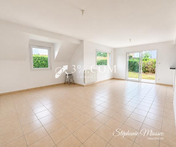 Maison
                                                                                                                                                                                                                                                                                                                        5 pièce(s)                                                                                                                                                                                                          4 chambre(s)                                                                                                                                                                                                          107  m²