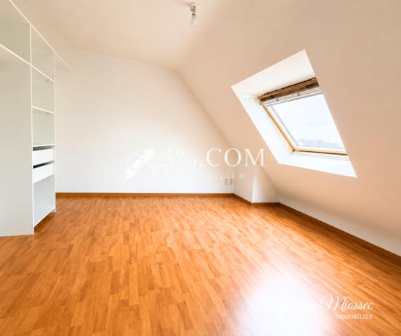Maison
                                                                                                                                                                                                                                                                                                                        5 pièce(s)                                                                                                                                                                                                          4 chambre(s)                                                                                                                                                                                                          107  m²