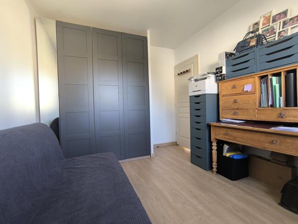 Très belle villa de type T4 climatisée avec terrain et garage