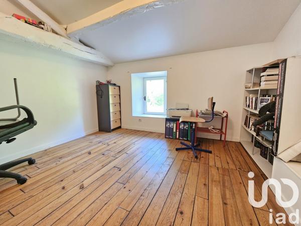 Maison 4 pièces de 92 m² à Montréverd (85260)