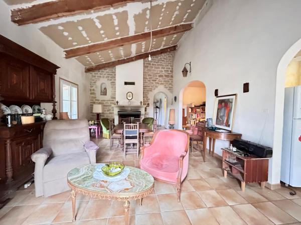 Charmante villa dans un village prisé d'ardèche