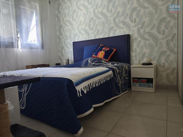 A vendre appartement T3 de 70,60 m2 avec varangue -Résidence récente centre ville de LA POSSESSION