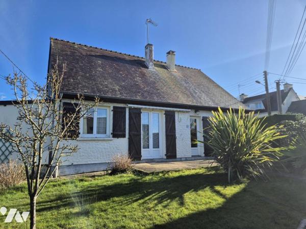 Maison de plain-pied avec grand terrain