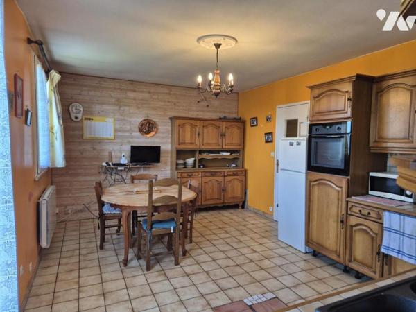 Maison de plain-pied avec grand terrain