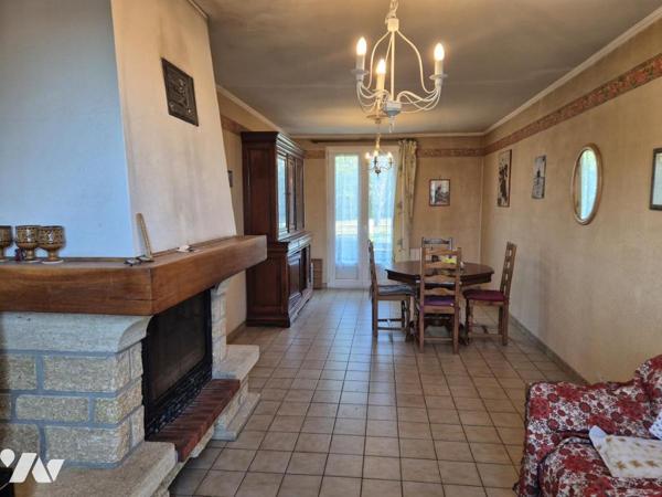 Maison de plain-pied avec grand terrain