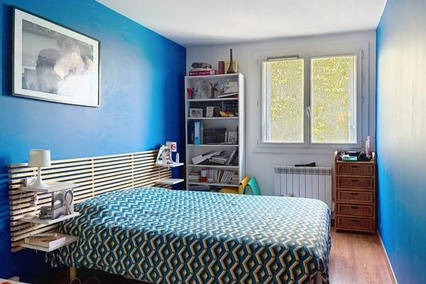 À VENDRE – T3 AVEC TERRASSE, PARKING ET TENNIS – MARSEILLE 12e