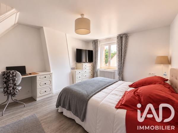 Maison à vendre 5 pièces 146 m² Gallardon