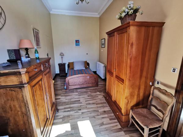 Charme, volume et élégance au coeur de la ville GAP !