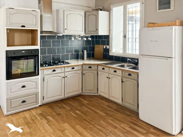 Maison à vendre |                                       Marseille 03 |                                        2 pièces  |  54,7 m²