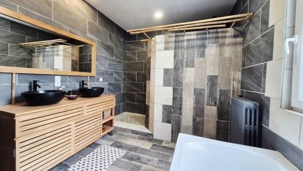 Maison à vendre |                                       Mont-de-Marsan |                                        10 pièces  |  180 m²