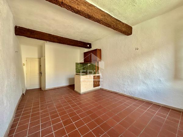 Studio à vendre, Place des Cardeurs, Aix-en-Provence