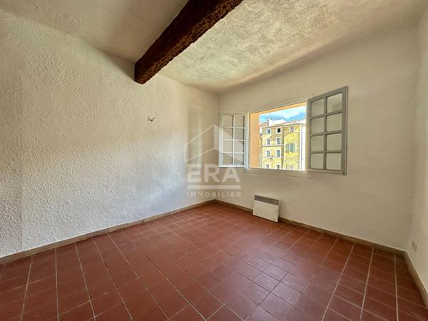 Studio à vendre, Place des Cardeurs, Aix-en-Provence