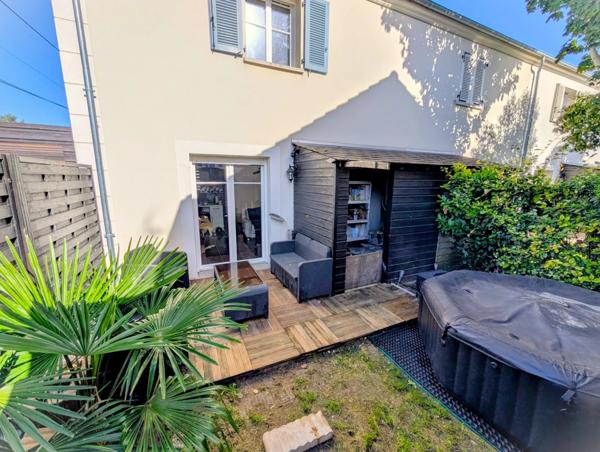 Maison charmante à La Chapelle-Saint-Mesmin - 45380