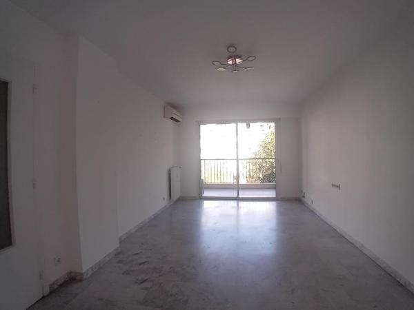 Location 2 Pieces 48 06000 Nice 13186