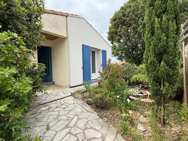 Maison Surgeres 4 pièce(s) 112 m2
