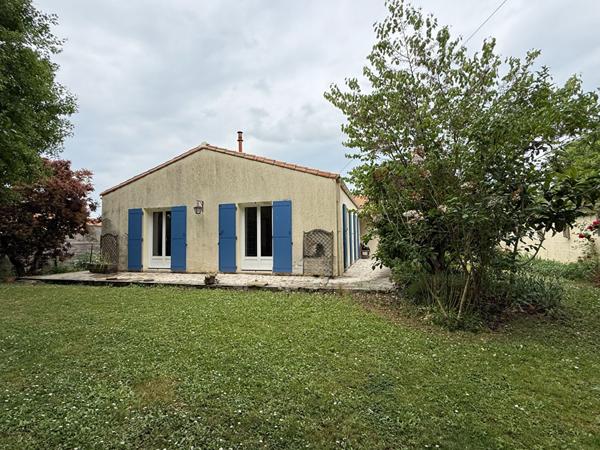 Maison Surgeres 4 pièce(s) 112 m2