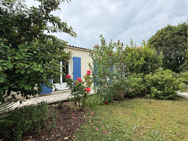 Maison Surgeres 4 pièce(s) 112 m2