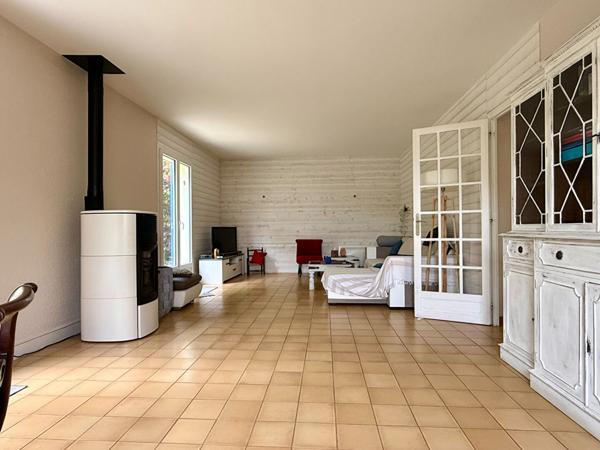 Maison Surgeres 4 pièce(s) 112 m2