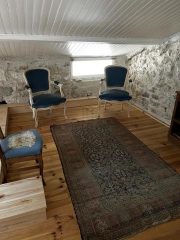 Maison 8 pièce(s) 4 chambre(s) 220 m²