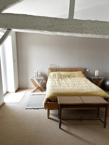 Maison 8 pièce(s) 4 chambre(s) 220 m²