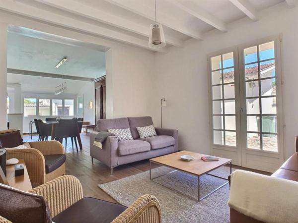 Vente Maison 240m2 BEGLES (33130)