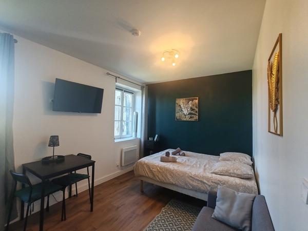 Appartement 127 680 € Nazelles-Négron 2 p 33 m² DPE F