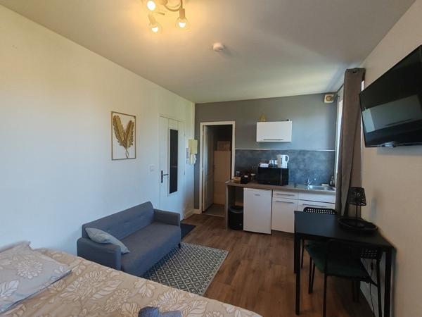Appartement 127 680 € Nazelles-Négron 2 p 33 m² DPE F