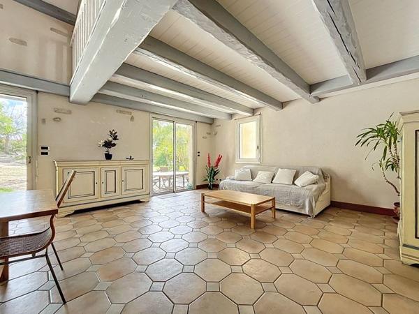 Maison à vendre |  Courçon |  7 pièces | 212 m²