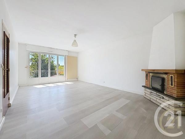 Maison à vendre  4 pièces - 100,19 m 2   THOMERY  - 77