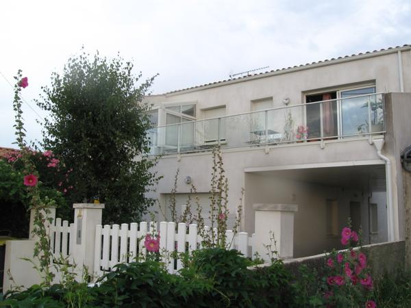 Aytré (17440) LA ROCHELLE/AYTRÉ 2 PIECES TERRASSE 58 M²