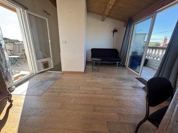 Maison de ville ancienne , 3 chambres - Terrasse