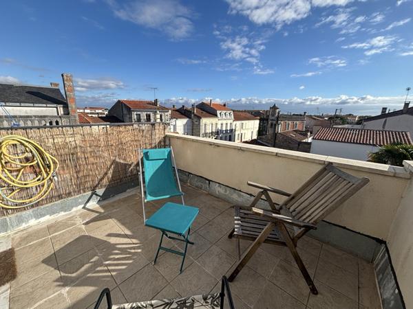 Maison de ville ancienne , 3 chambres - Terrasse