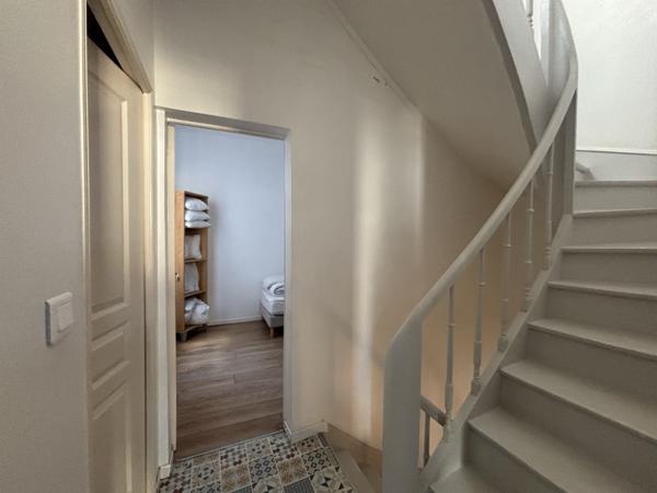 Maison de ville ancienne , 3 chambres - Terrasse