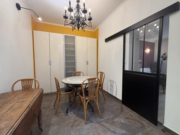 Maison de ville ancienne , 3 chambres - Terrasse
