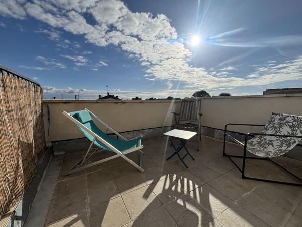 Maison de ville ancienne , 3 chambres - Terrasse