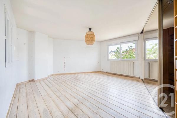 Maison à vendre  5 pièces - 153,71 m 2   VIGNEUX SUR SEINE  - 91
