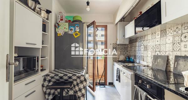 À vendre Appartement 4 pièces 61 m² - Toulon 83200