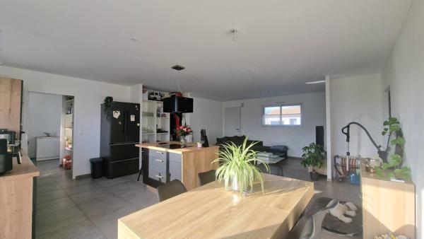 Maison à Montrevault-sur-Èvre, 49600 - 4 pièces 83m²