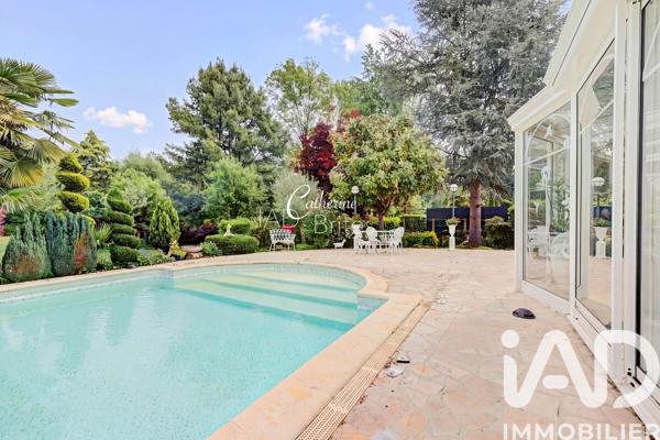 Maison à vendre 7 pièces 297 m² Claye-Souilly