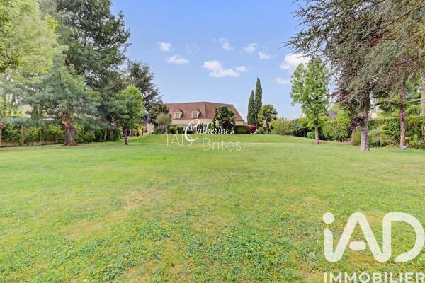 Maison à vendre 7 pièces 297 m² Claye-Souilly