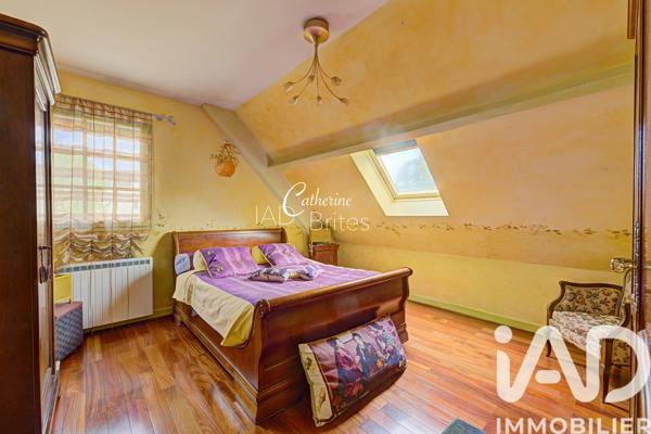 Maison à vendre 7 pièces 297 m² Claye-Souilly