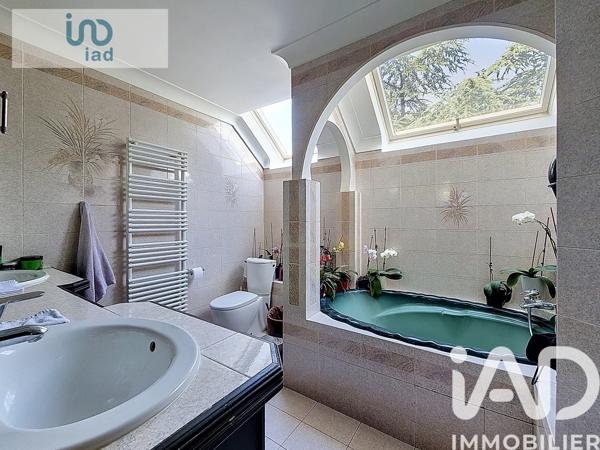 Maison à vendre 8 pièces 249 m² L'Haÿ-les-Roses