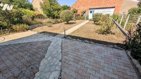 CUSSET PR COMMODITES VILLA T4 de 88m² hab avec Jardin et Garage